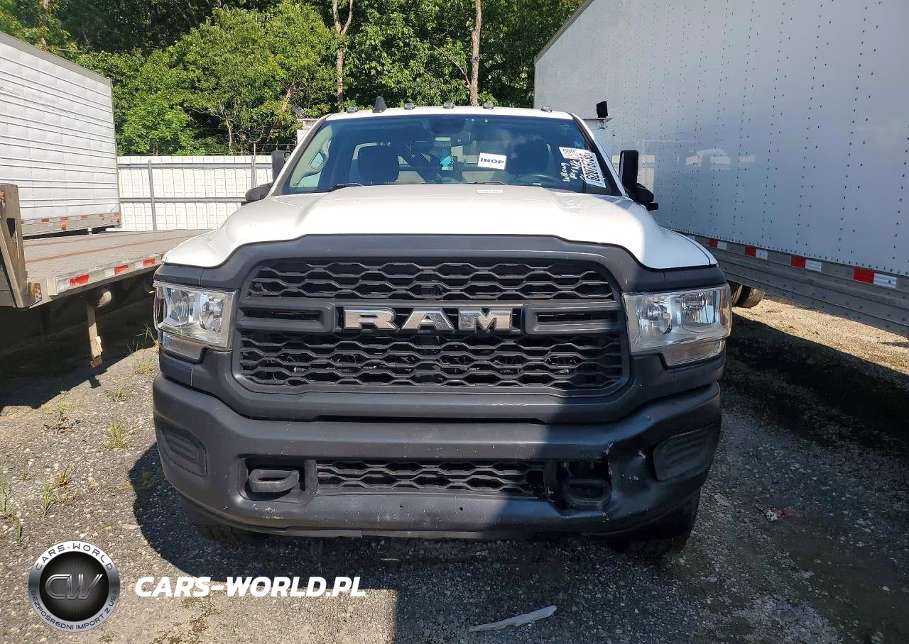 2019 Ram 3500 VIN:3C7WR8AJ4KG649890 - 5