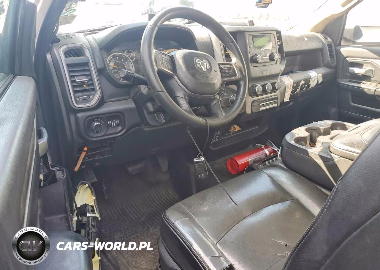 2019 Ram 3500 VIN:3C7WR8AJ4KG649890 - 8