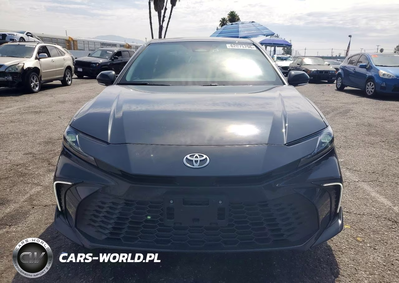 2025 Toyota Camry Xse VIN:4T1DAACK2SU193471 - 5