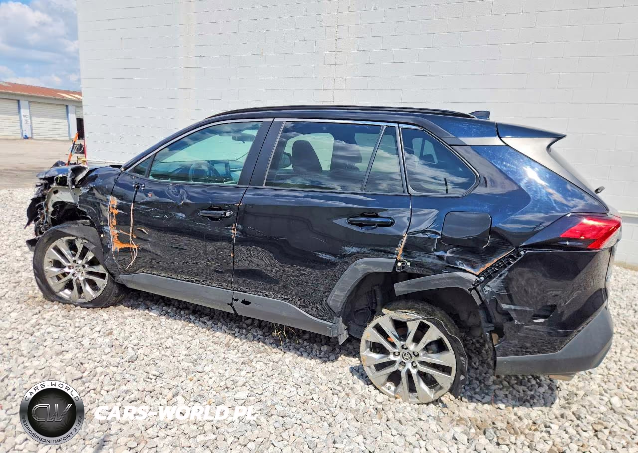 2022 Toyota Rav4 Xle Premium VIN:2T3A1RFV6NC282030 - 2