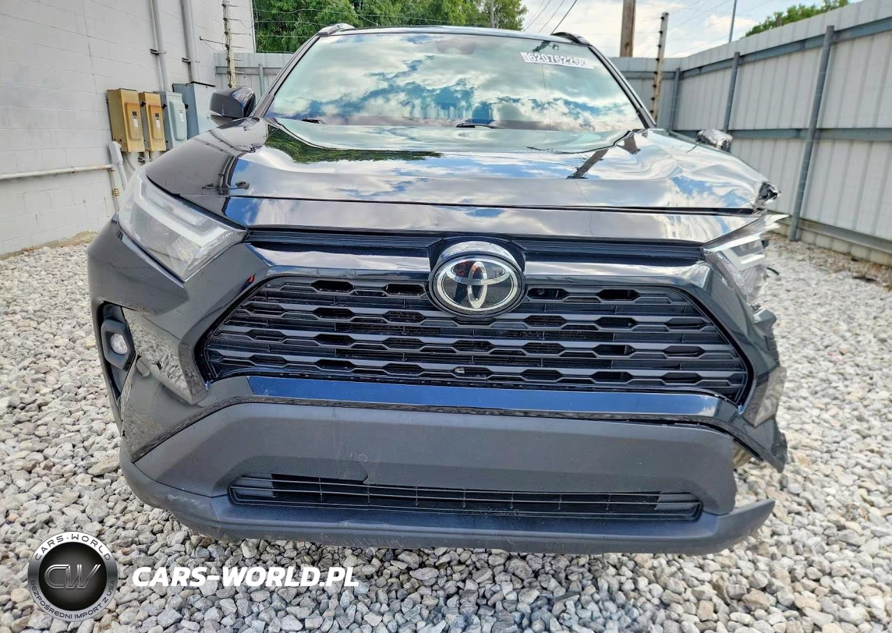 2022 Toyota Rav4 Xle Premium VIN:2T3A1RFV6NC282030 - 5