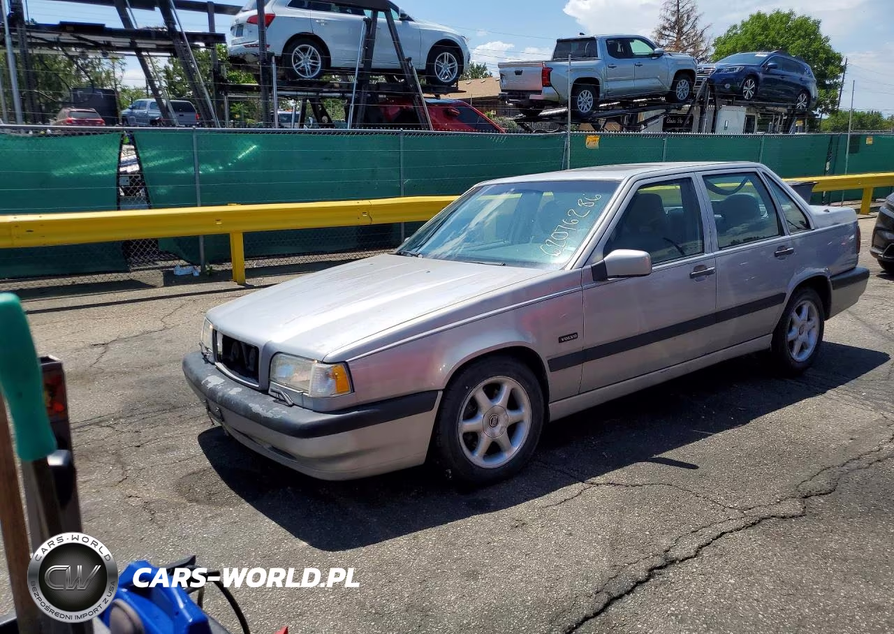 1996 Volvo 850 Base – zdjęcie 1 z 12