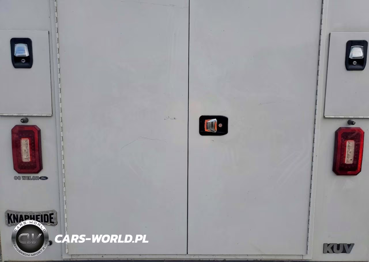 2025 Ford Econoline E350 Super Duty Cutaway Van VIN:1FDWE3FNXSDD36701 - 10