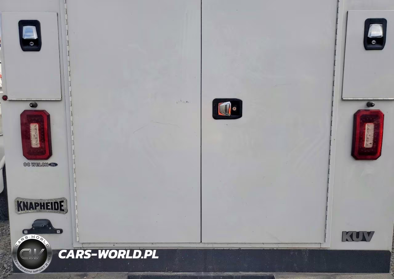 2025 Ford Econoline E350 Super Duty Cutaway Van VIN:1FDWE3FNXSDD36701 - 11