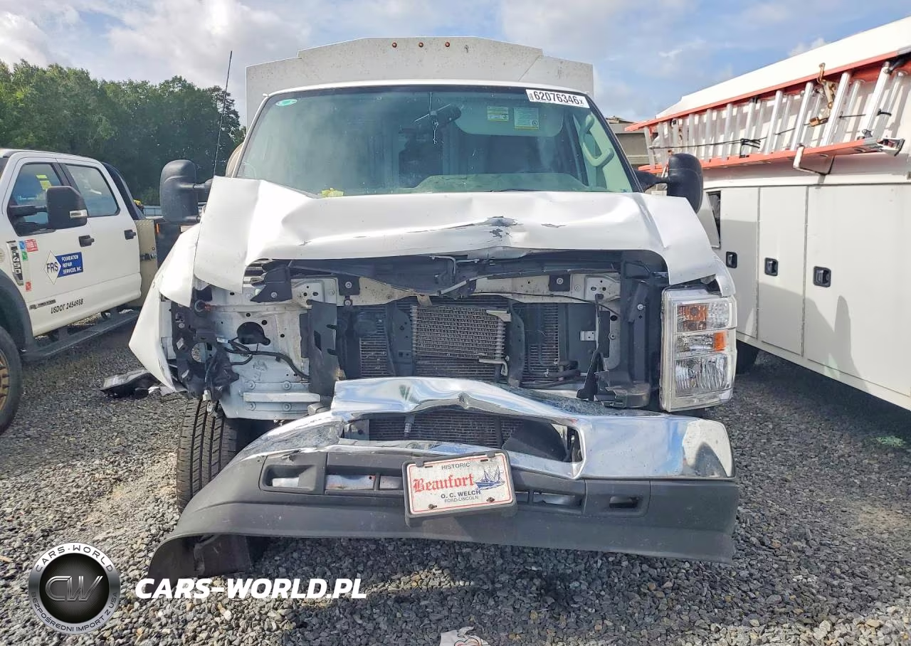 2025 Ford Econoline E350 Super Duty Cutaway Van VIN:1FDWE3FNXSDD36701 - 5
