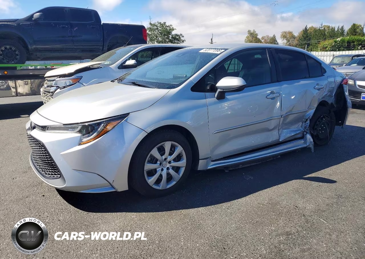 2022 Toyota Corolla Le – zdjęcie 1 z 12