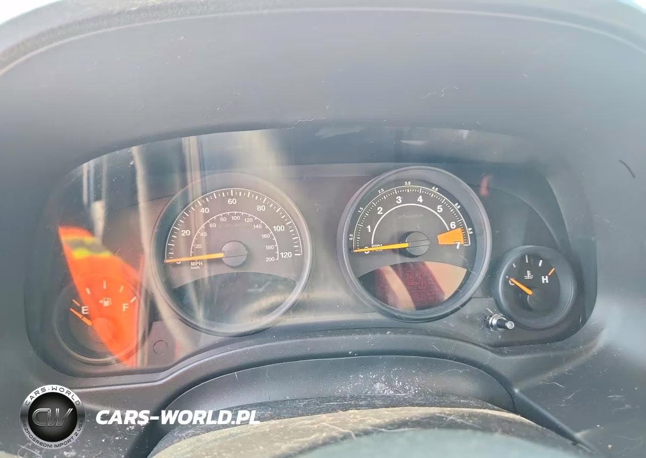 2014 Jeep Patriot Latitude VIN:1C4NJPFA9ED821710 - 9