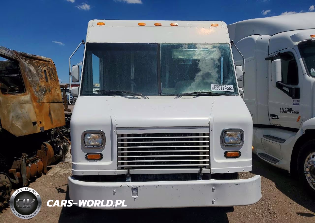 2006 Freightliner Mt45G Chassis Delivery Truck VIN:4UZAANBW36CW65638 - 5