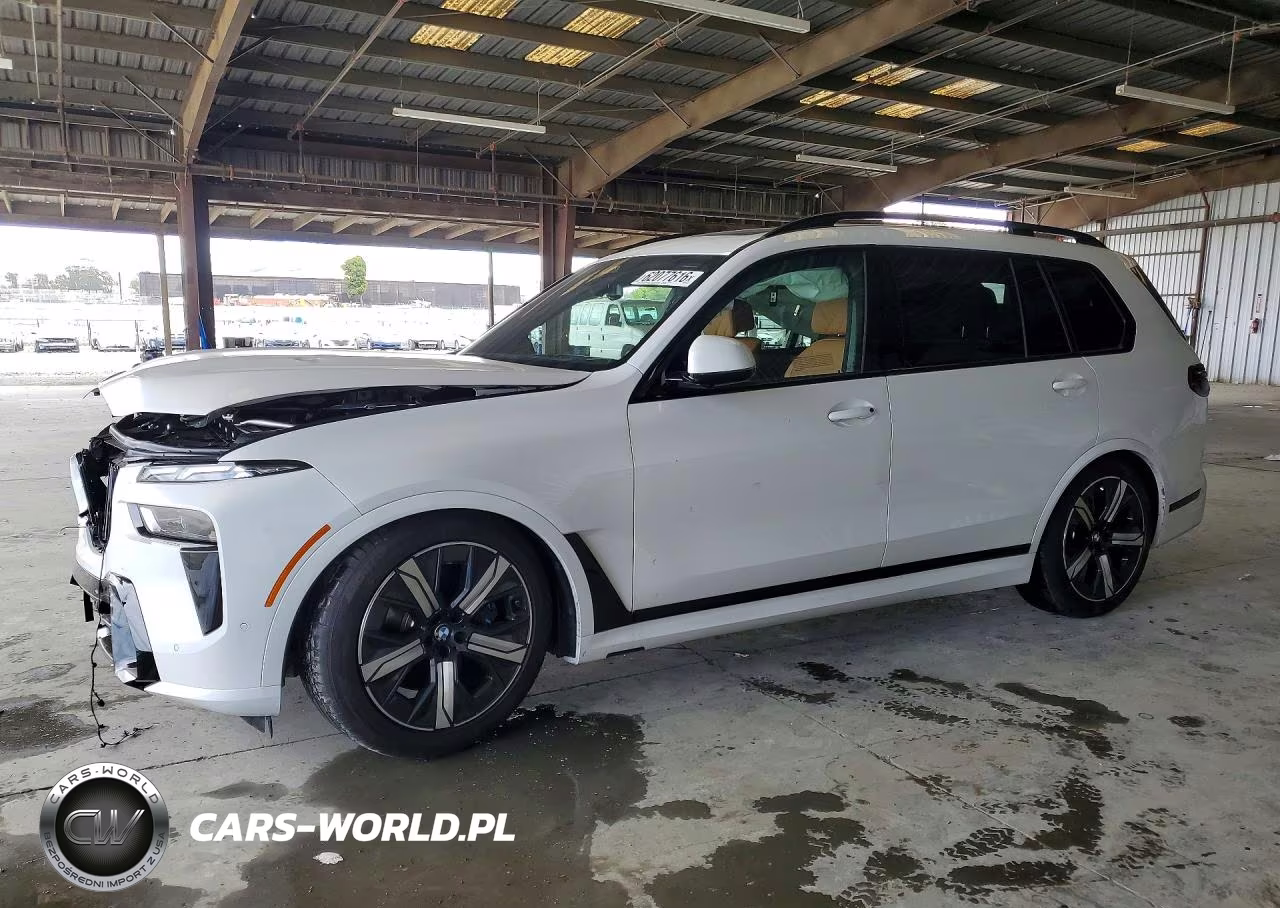 2026 BMW X7 xDrive40I – zdjęcie 1 z 13
