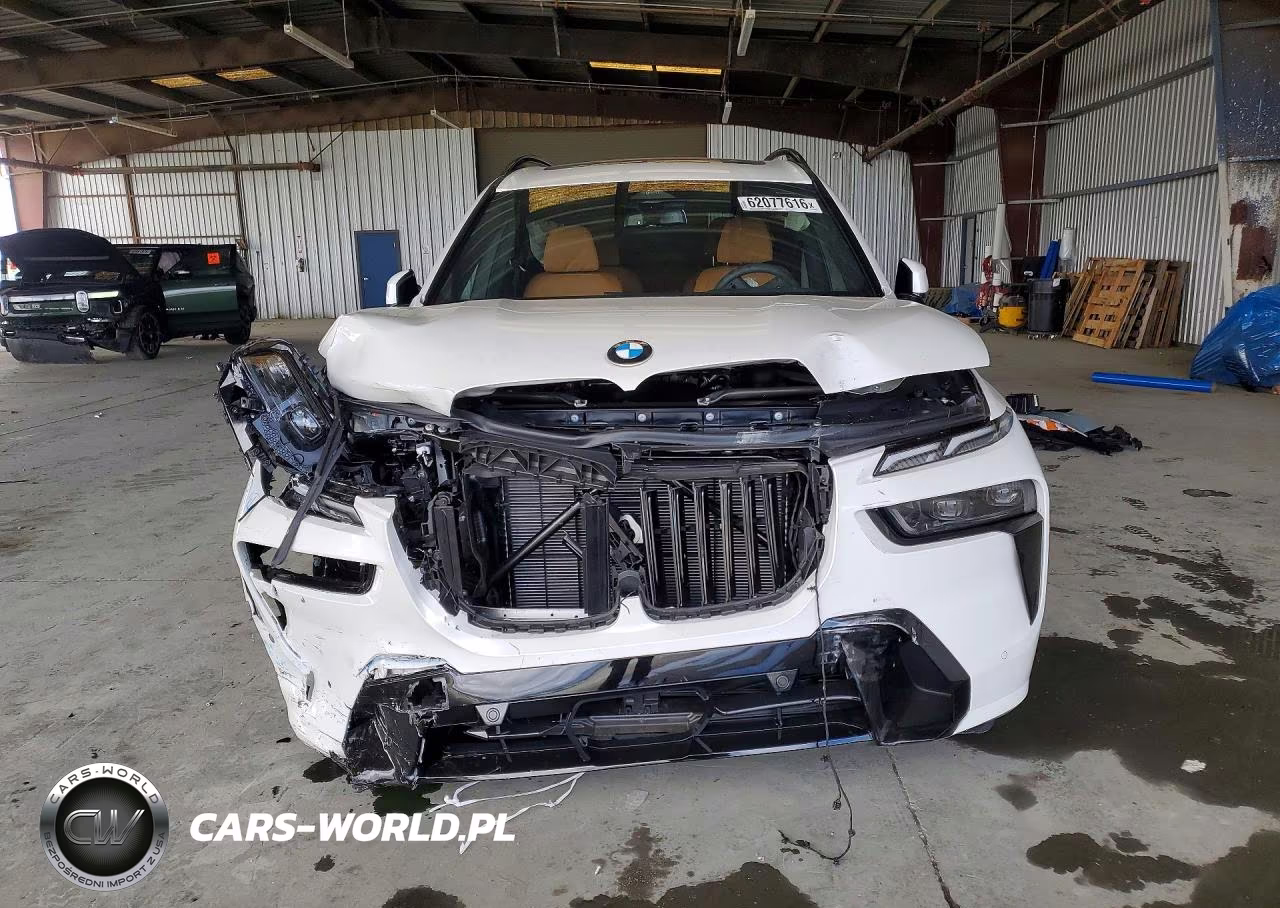 2026 BMW X7 xDrive40I VIN:5UX23EM04T9384130 - 5