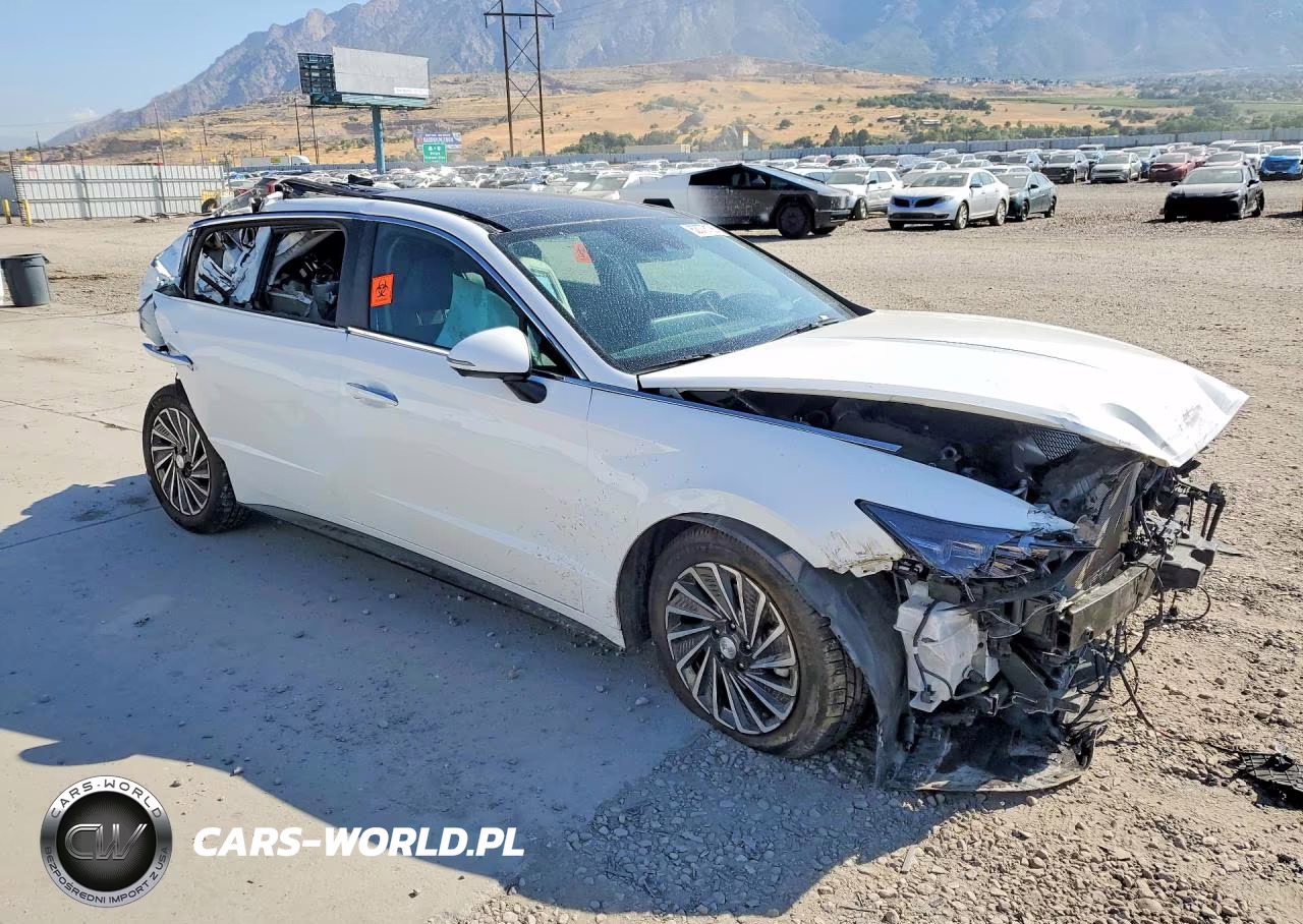 2023 Hyundai Sonata Hybrid Limited VIN:KMHL54JJ6PA077582 - 4