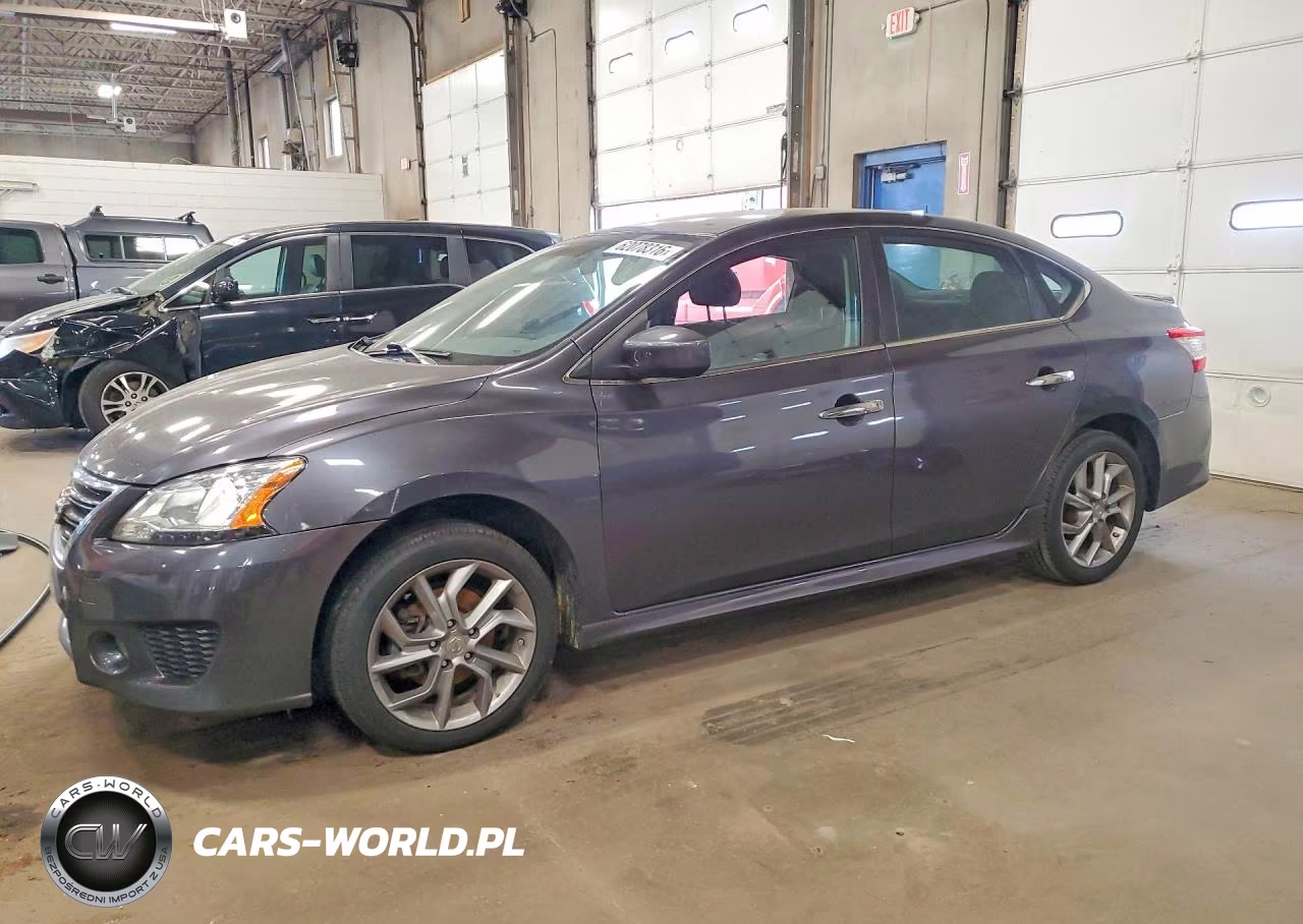 2014 Nissan Sentra Sr – zdjęcie 1 z 12