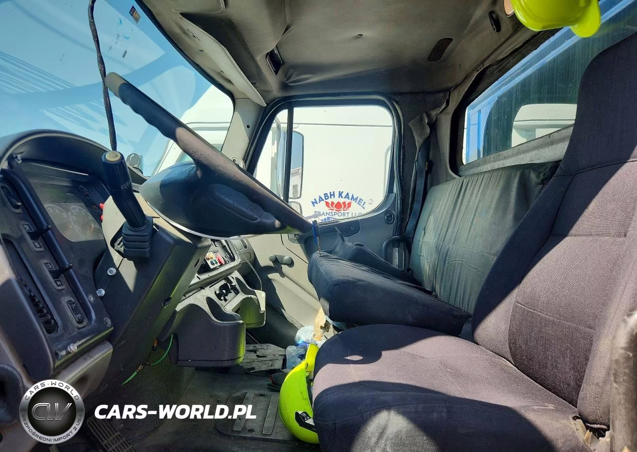 2012 Freightliner M2 106 Medium Duty VIN:1FVACYBS8CHBJ2633 - 7