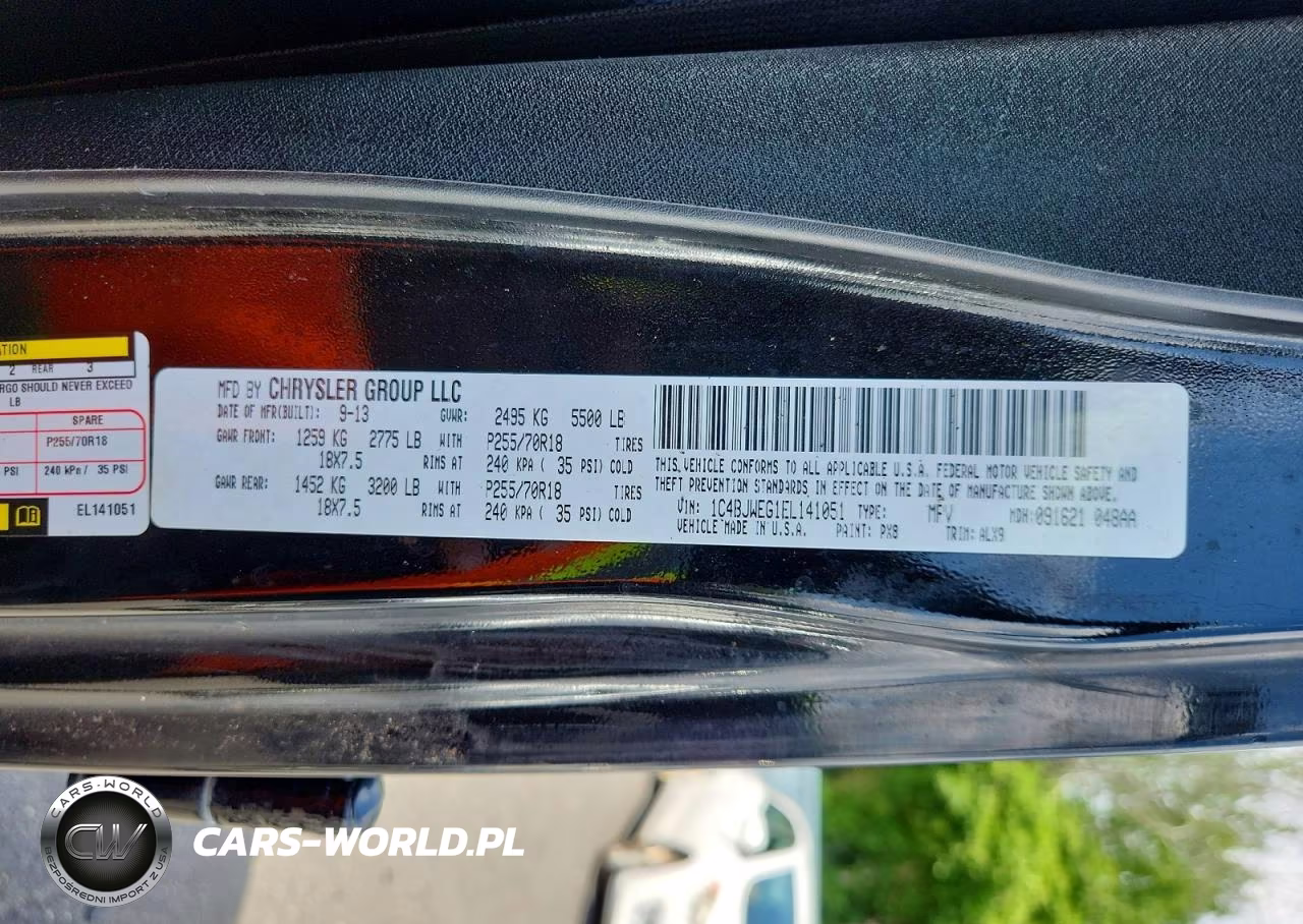 2014 Jeep Wrangler Unlimited Sahara VIN:1C4BJWEG1EL141051 - 12