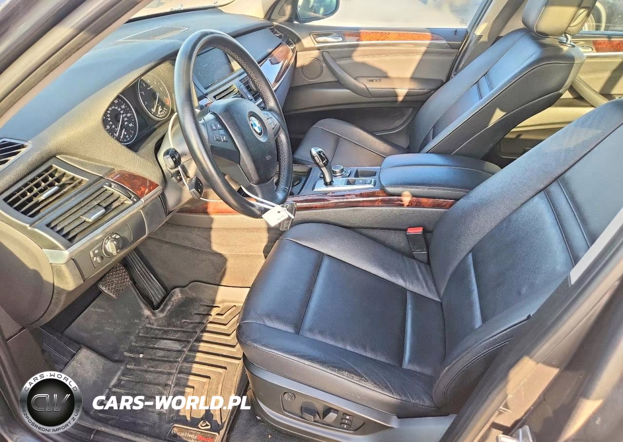 2013 BMW X5 xDrive35I VIN:5UXZV4C57D0E10373 - 7