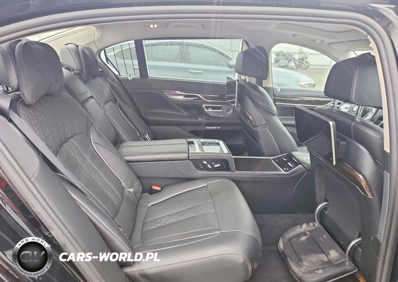 2016 BMW 750 Xi VIN:WBA7F2C52GG419238 - 10