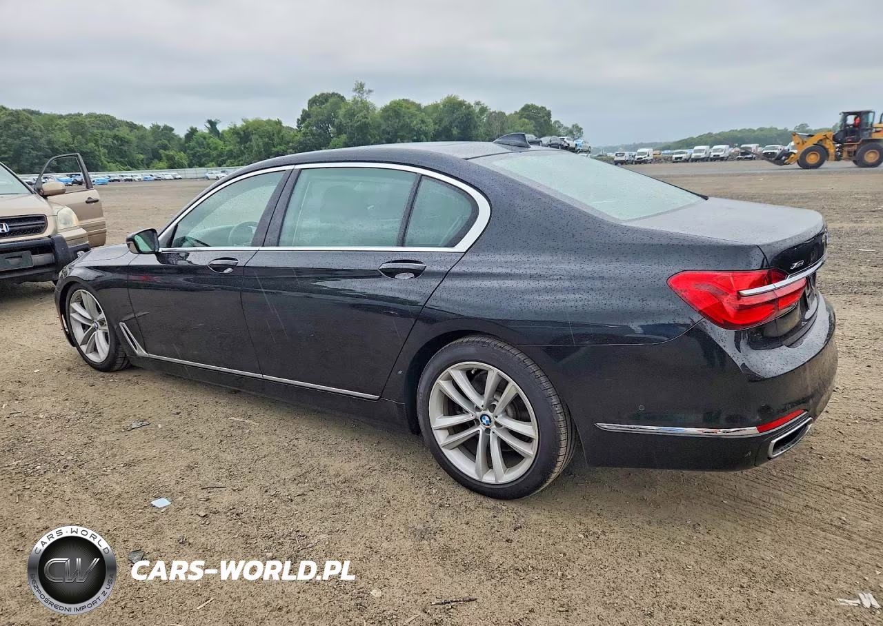 2016 BMW 750 Xi VIN:WBA7F2C52GG419238 - 2