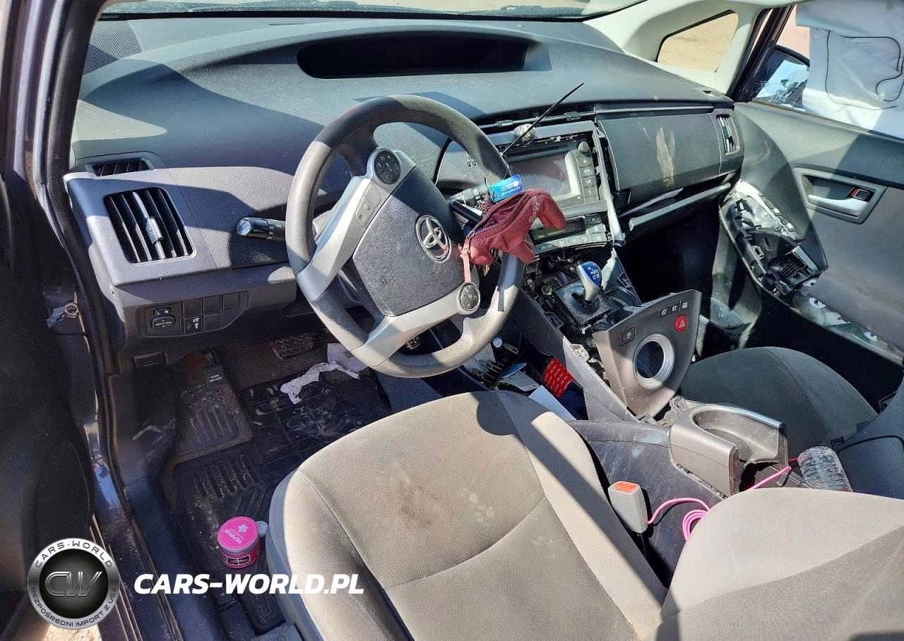 2014 Toyota Prius Two VIN:JTDKN3DU9E1761328 - 8