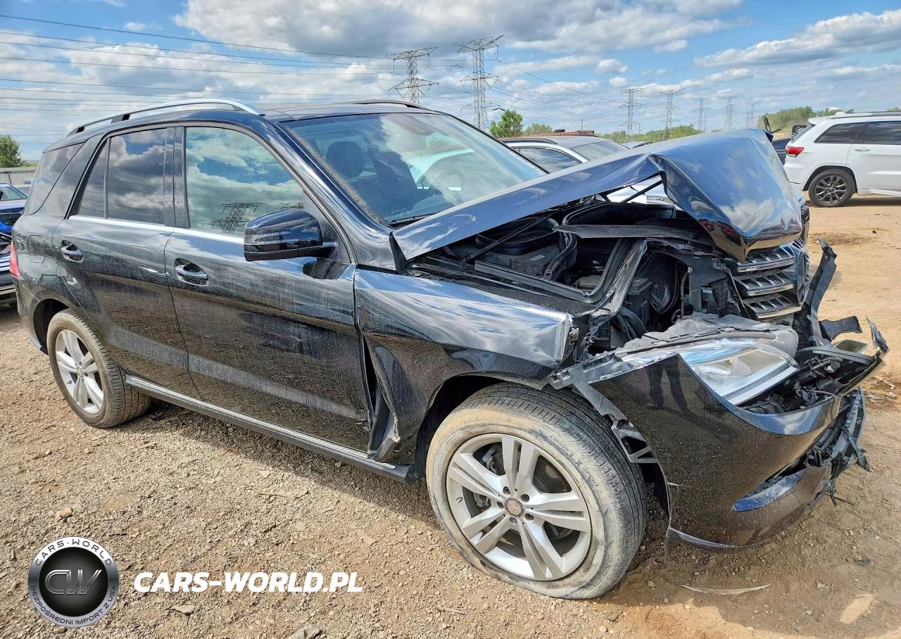 2015 Mercedes-Benz Ml 350 4Matic VIN:4JGDA5HB4FA528186 - 4