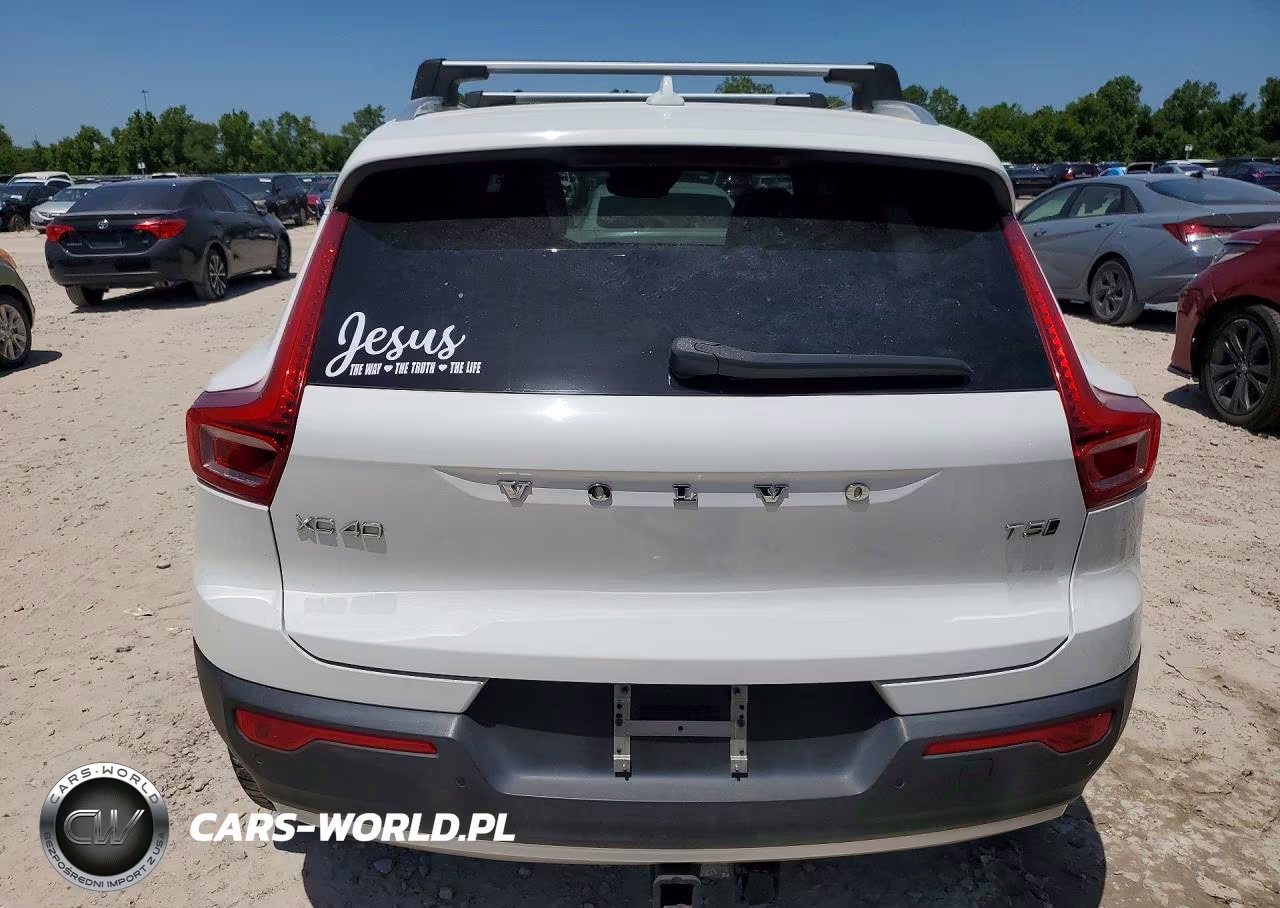 2019 Volvo Xc40 T5 Momentum VIN:YV4162XZ8K2014946 - 6