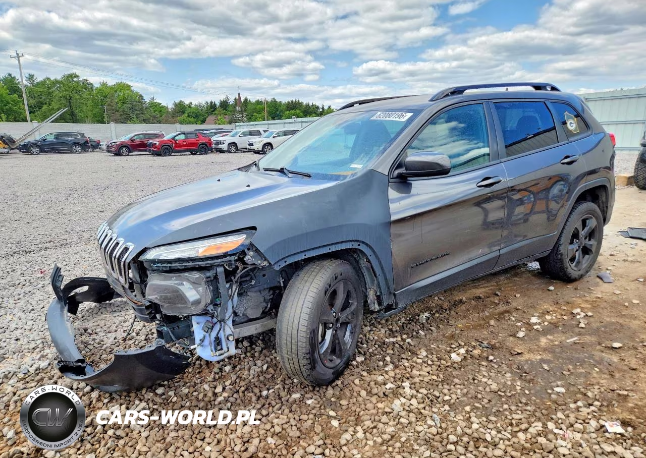 2016 Jeep Cherokee Latitude – zdjęcie 1 z 13