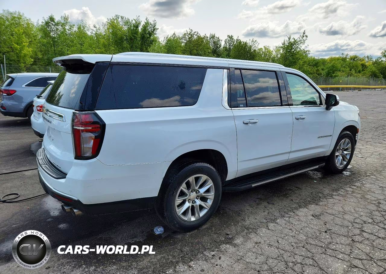 2022 Chevrolet Suburban 2Wd Premier VIN:1GNSCFKD5NR190326 - 3