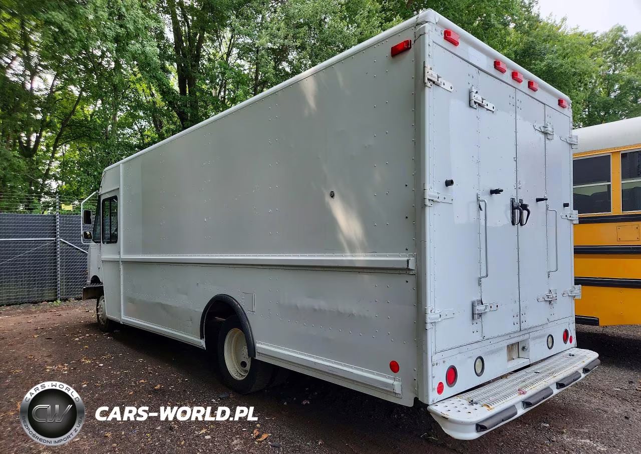 2004 Freightliner Mt45 Chassis Delivery Truck VIN:4UZAANCP74CM43382 - 2