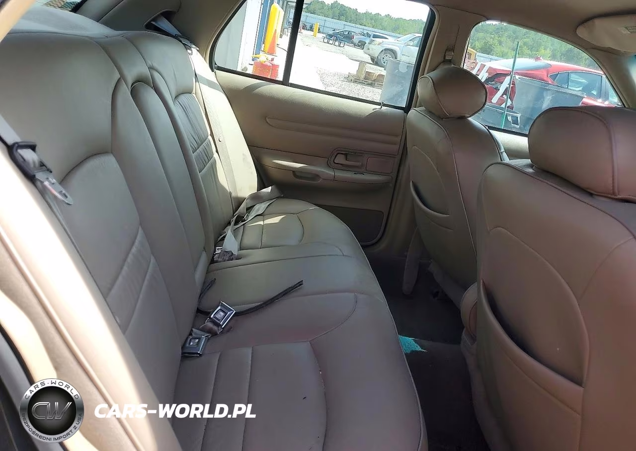 1999 Ford Crown Victoria Lx VIN:2FAFP74W6XX104183 - 10