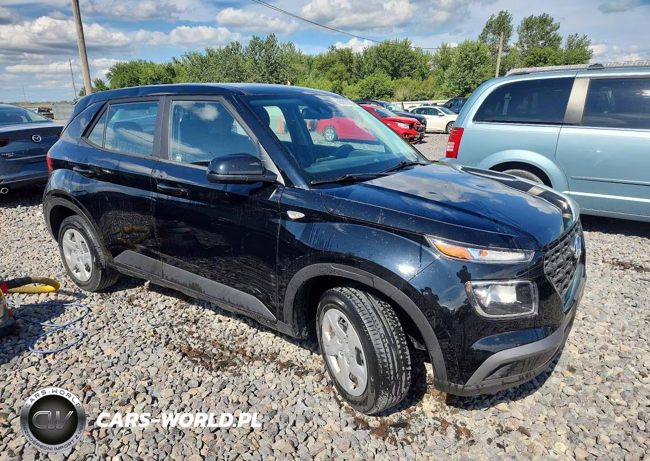 2020 Hyundai Venue Se VIN:KMHRB8A31LU016158 - 4