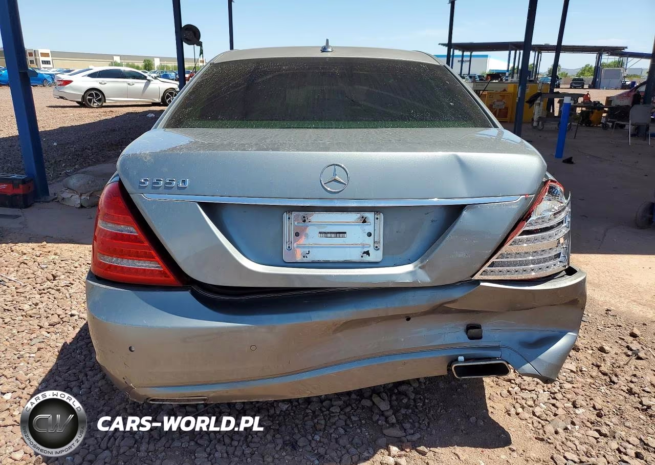 2011 Mercedes-Benz S 550 VIN:WDDNG7BB1BA385841 - 6