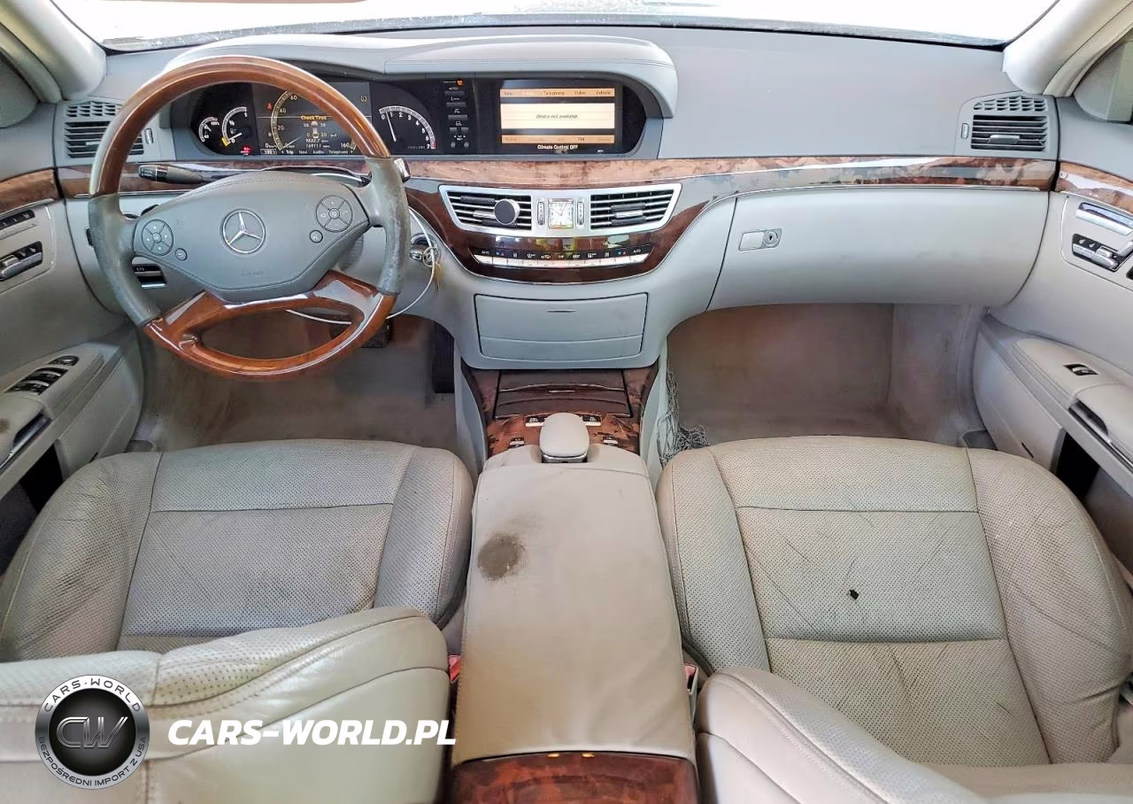 2011 Mercedes-Benz S 550 VIN:WDDNG7BB1BA385841 - 8