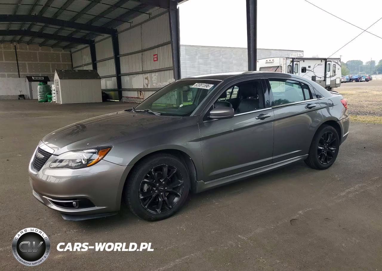 2013 Chrysler 200 Limited – zdjęcie 1 z 12