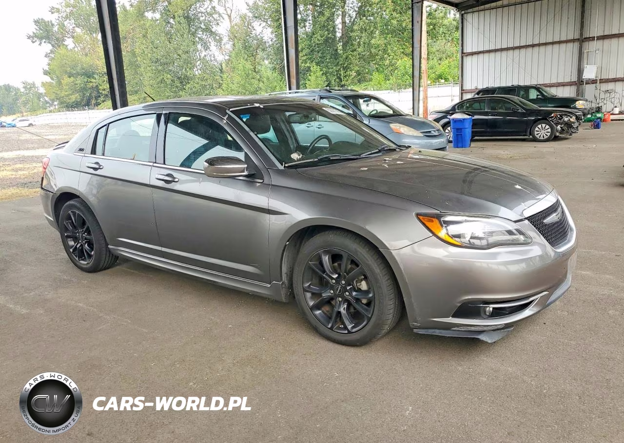 2013 Chrysler 200 Limited VIN:1C3CCBCG6DN719663 - 4