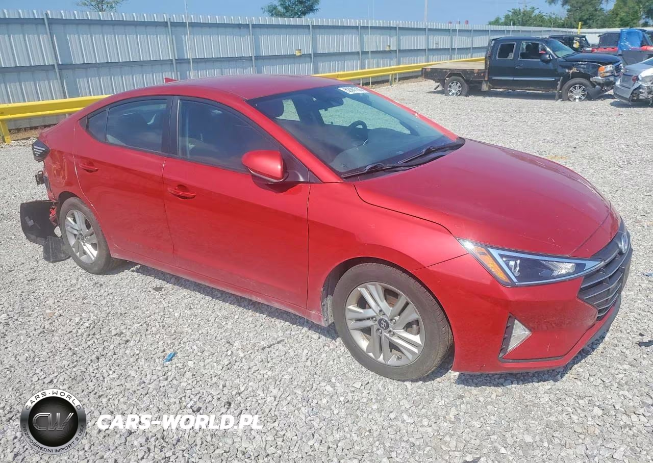 2019 Hyundai Elantra Sel VIN:5NPD84LF4KH405074 - 4