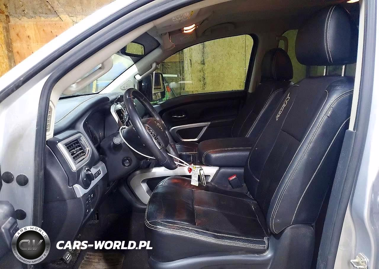 2019 Nissan Titan Xd Pro-4X VIN:1N6BA1F46KN521247 - 7