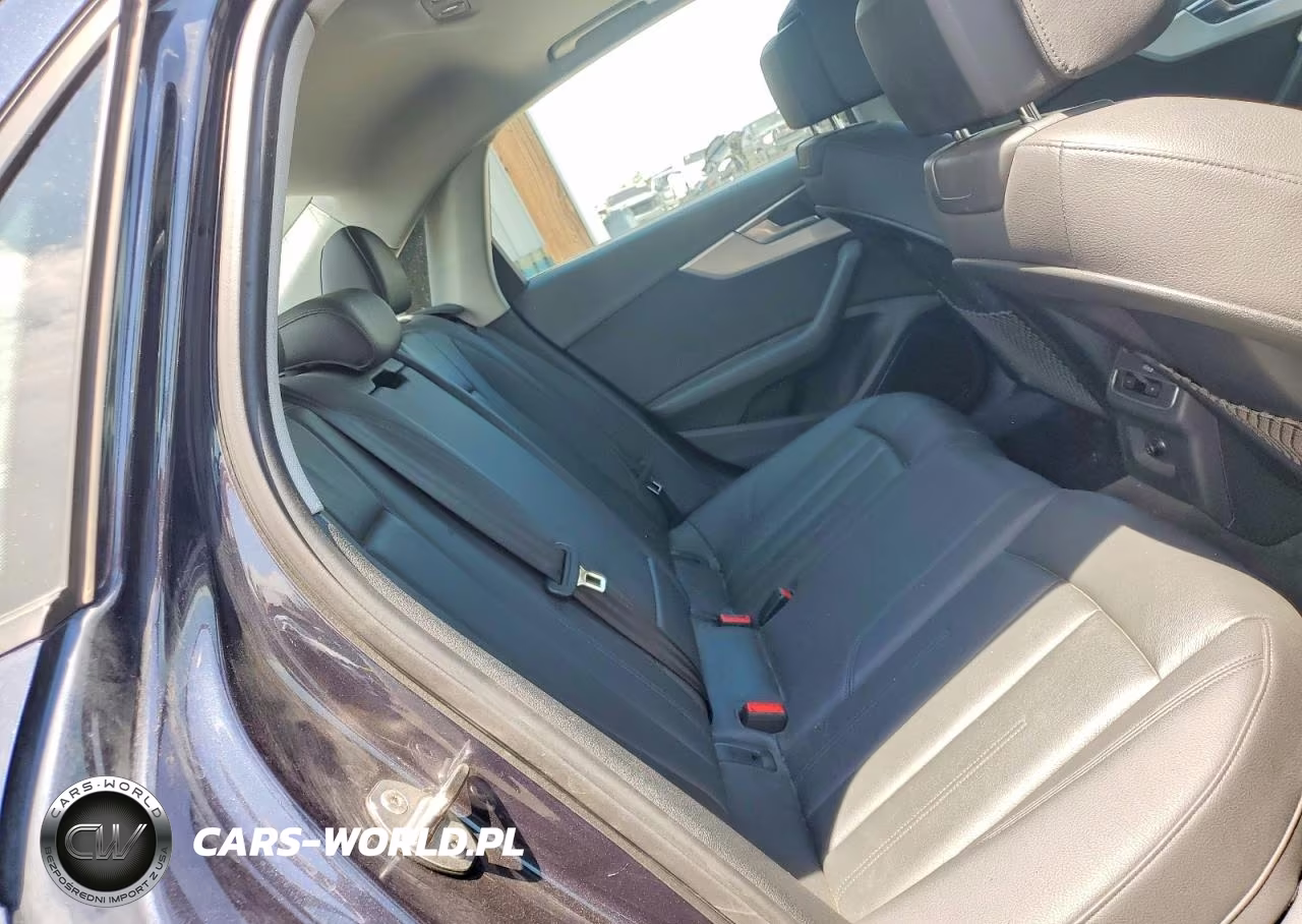 2017 Audi A4 Premium VIN:WAUANAF44HN002674 - 10