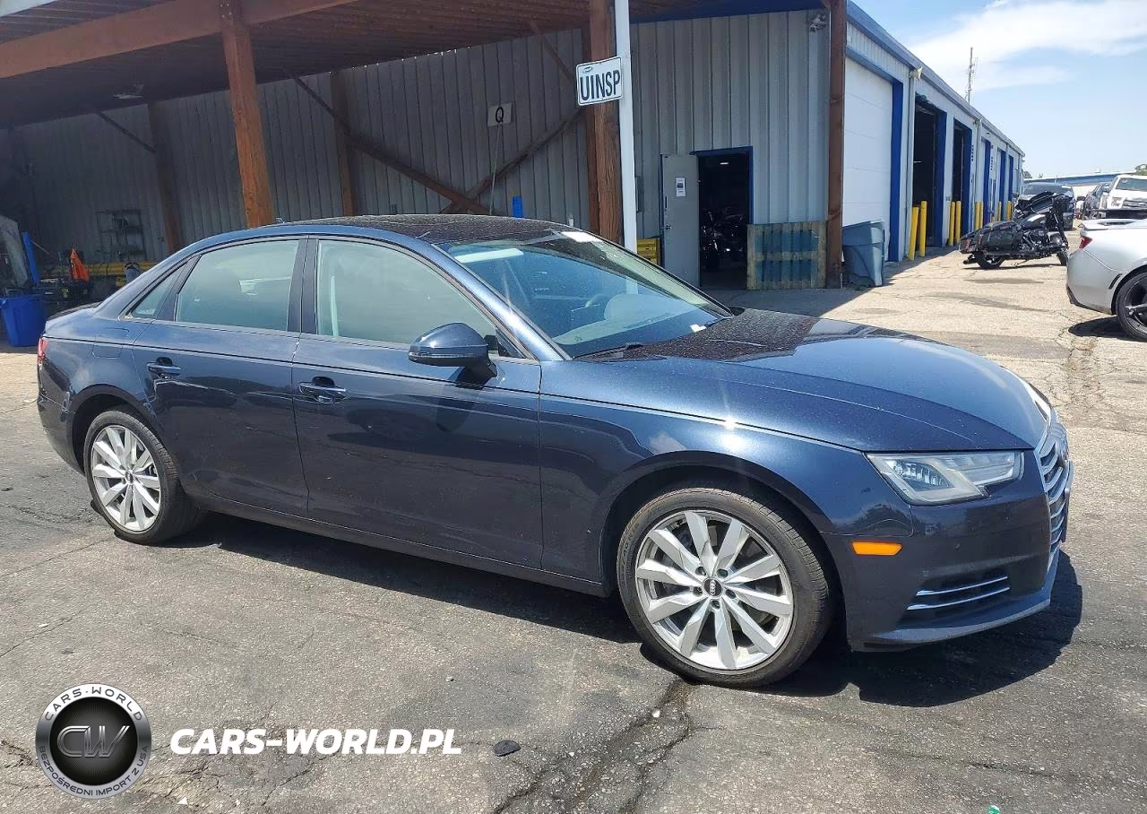 2017 Audi A4 Premium VIN:WAUANAF44HN002674 - 4