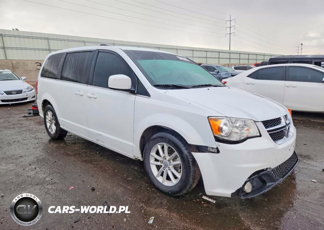 2018 Dodge Grand Caravan Sxt VIN:2C4RDGCG2JR298491 - 4