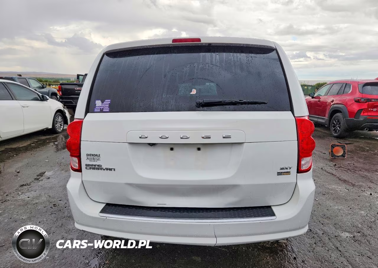 2018 Dodge Grand Caravan Sxt VIN:2C4RDGCG2JR298491 - 6