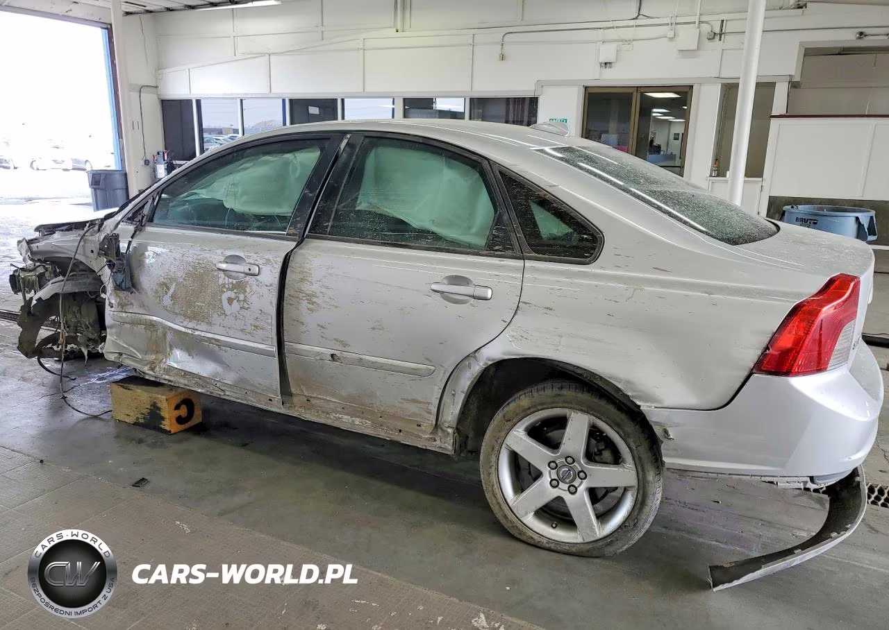 2008 Volvo S40 2.4I VIN:YV1MS382682365621 - 2