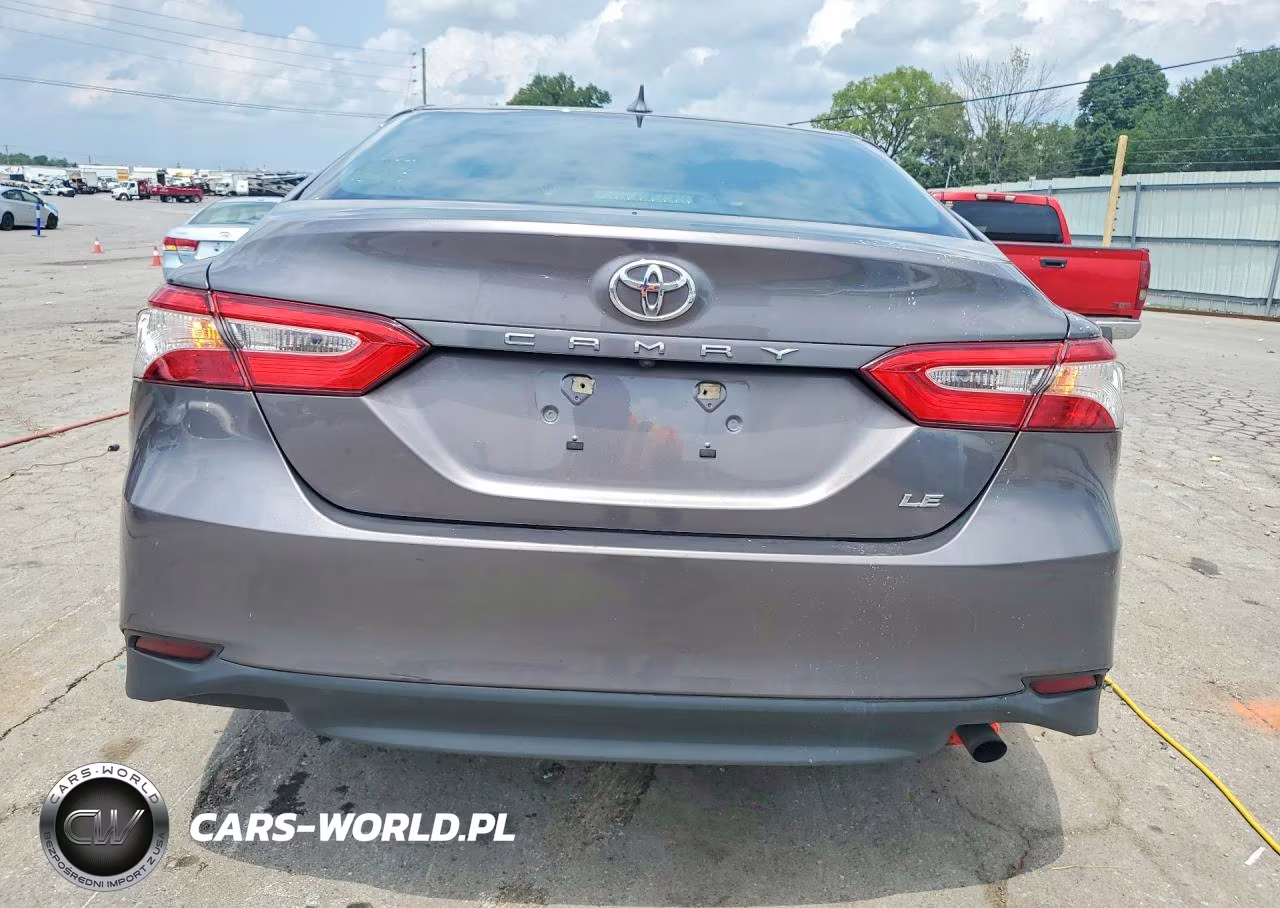 2019 Toyota Camry Le VIN:4T1B11HK6KU164264 - 6