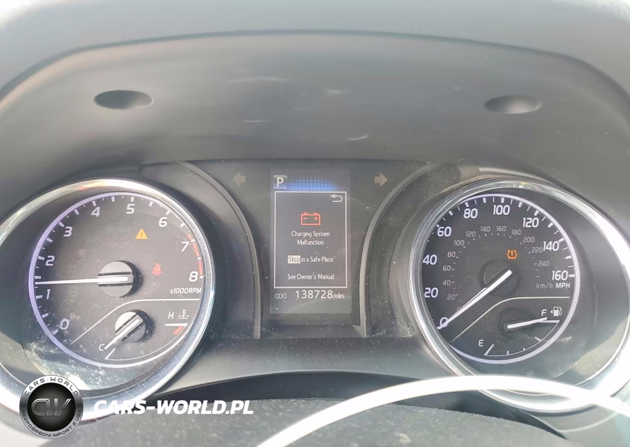 2019 Toyota Camry Le VIN:4T1B11HK6KU164264 - 9