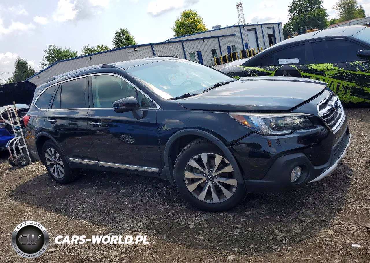 2019 Subaru Outback Touring VIN:4S4BSATC0K3229905 - 4