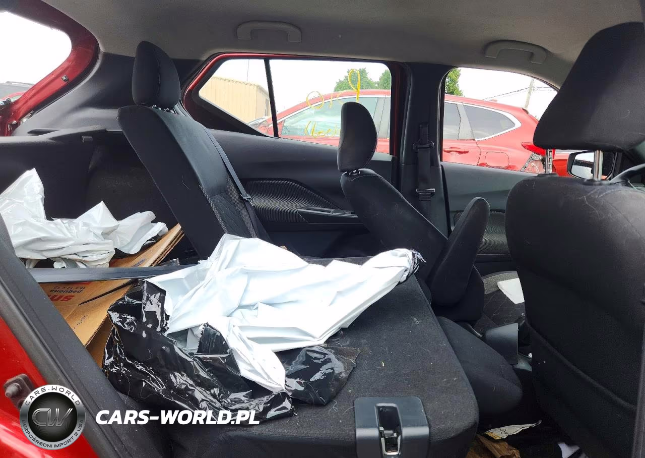 2019 Nissan Kicks Sv VIN:3N1CP5CU6KL538585 - 11
