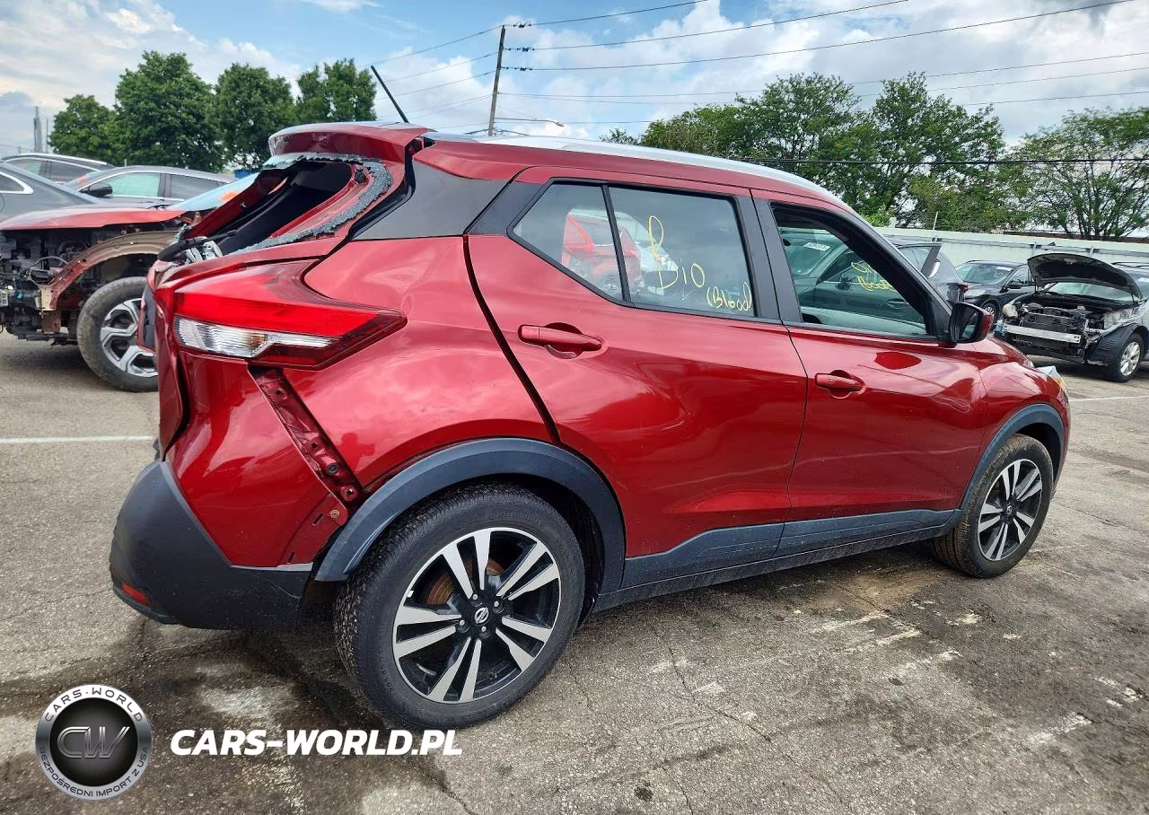 2019 Nissan Kicks Sv VIN:3N1CP5CU6KL538585 - 3
