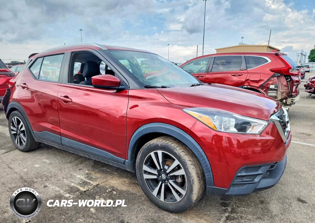 2019 Nissan Kicks Sv VIN:3N1CP5CU6KL538585 - 4