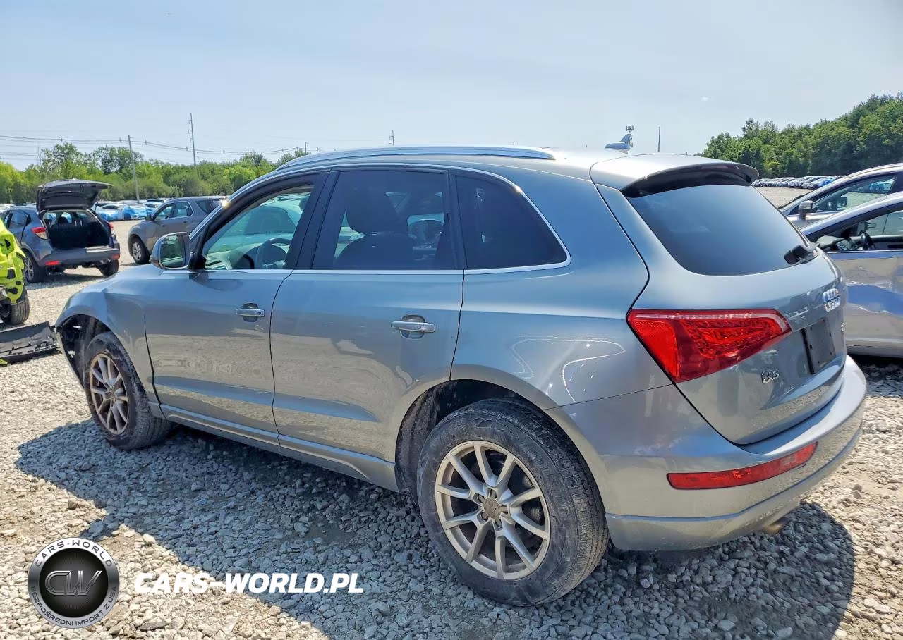 2011 Audi Q5 Premium VIN:WA1CFAFP8BA032353 - 2
