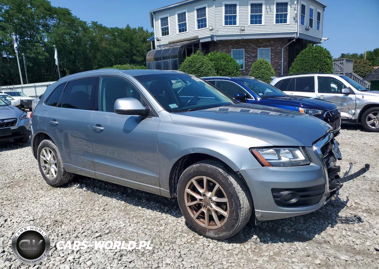 2011 Audi Q5 Premium VIN:WA1CFAFP8BA032353 - 4