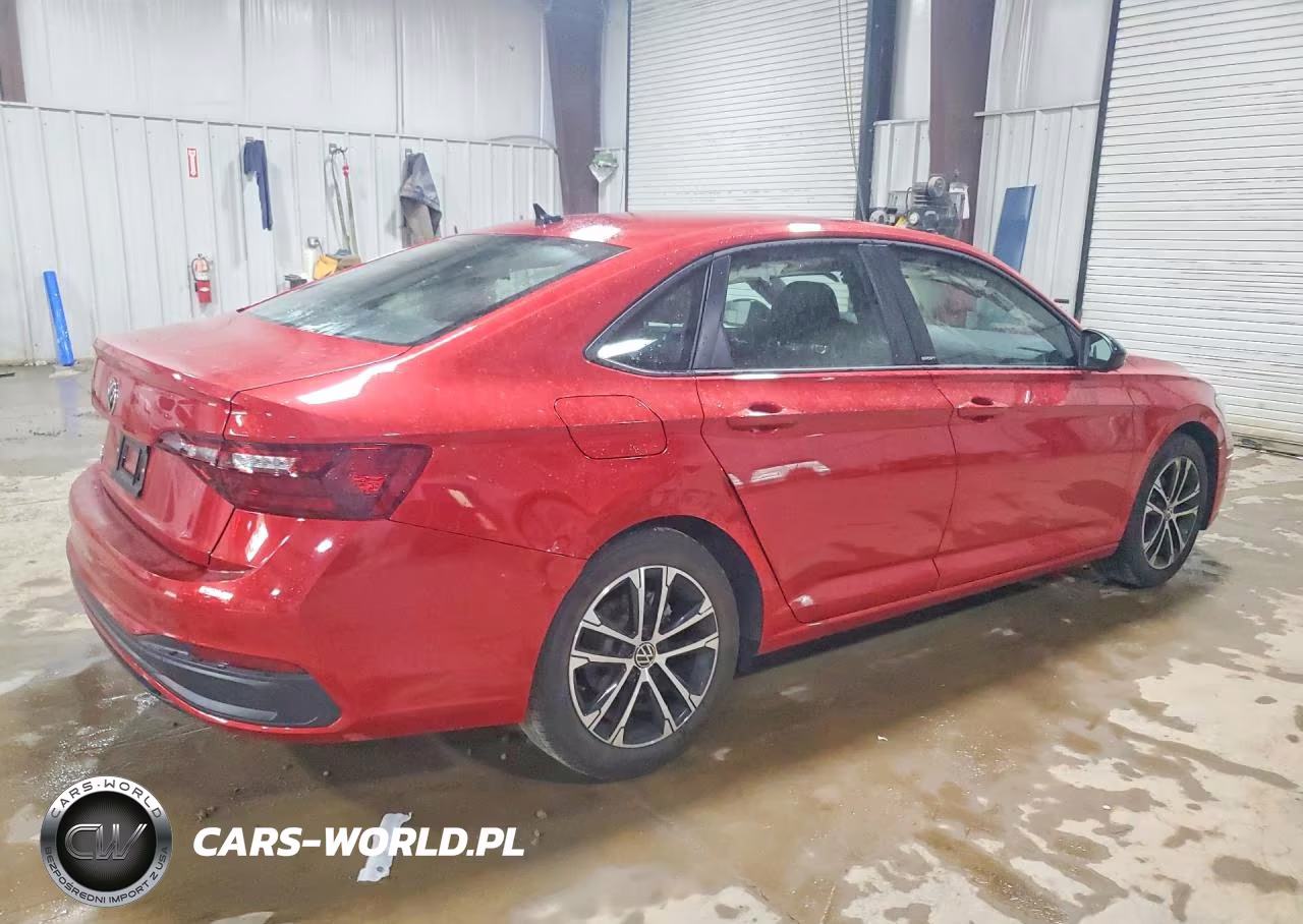 2024 Volkswagen Jetta Sport VIN:3VWBM7BU6RM081826 - 3