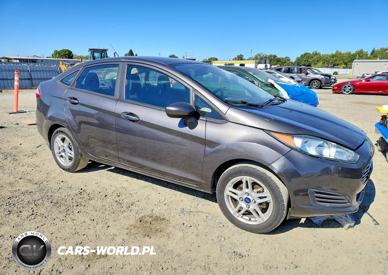 2017 Ford Fiesta Se VIN:3FADP4BJ8HM145229 - 4